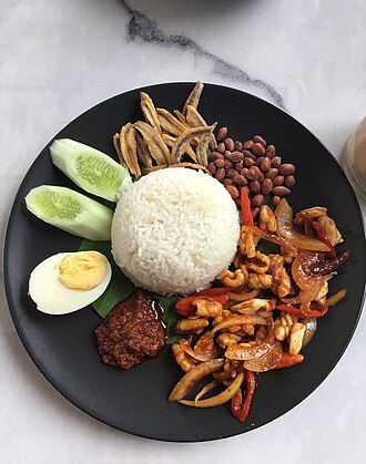 マレーシア料理:NASI LEMAK