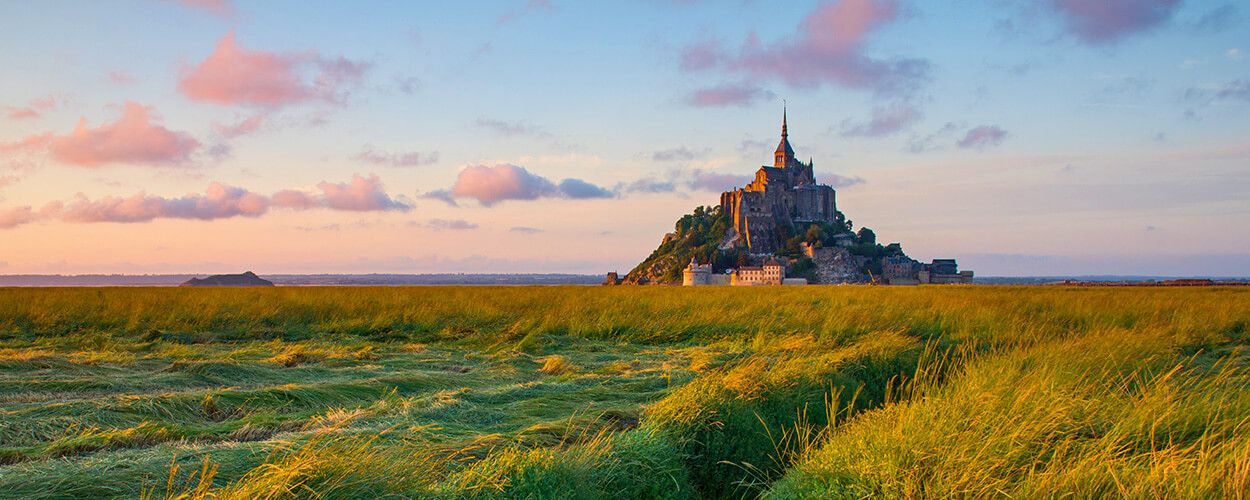 ノルマンディーの街・食・郊外の異なる風景 1
